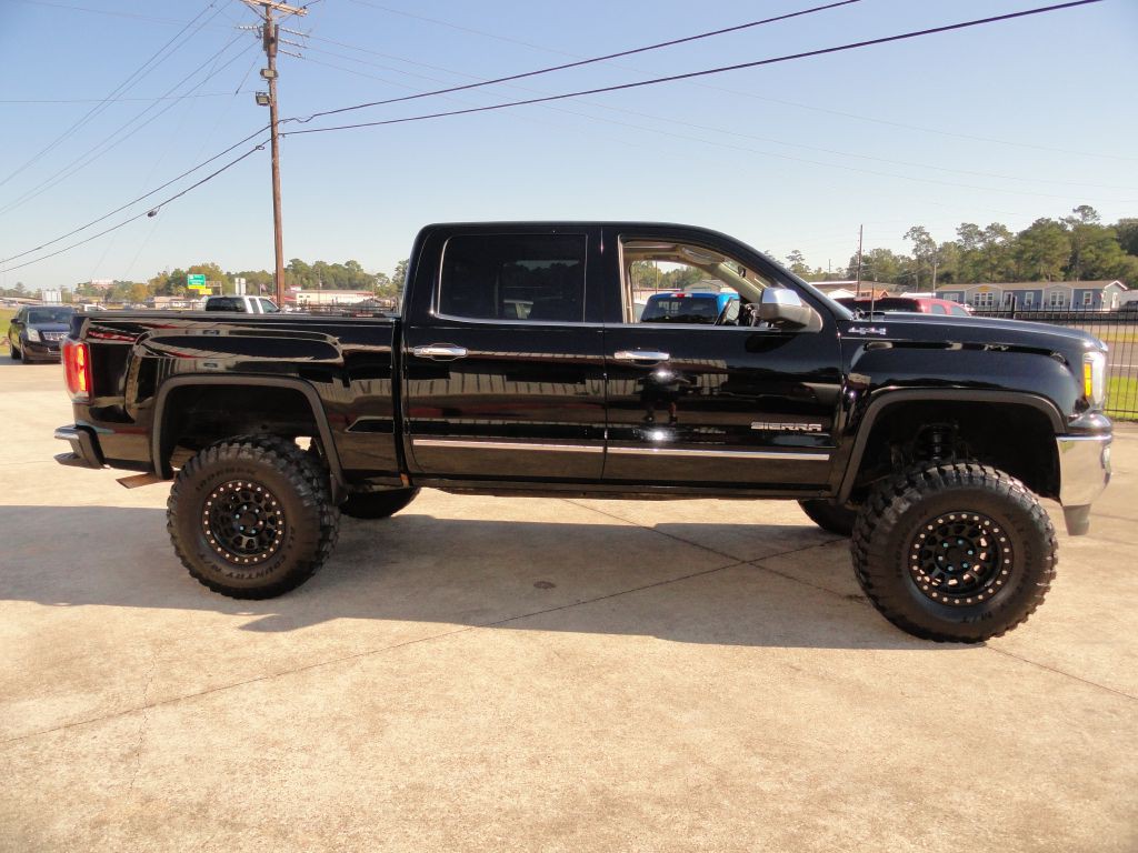 2017 GMC Sierra Image 5