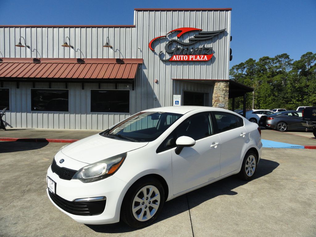 2017 Kia Rio Image 1