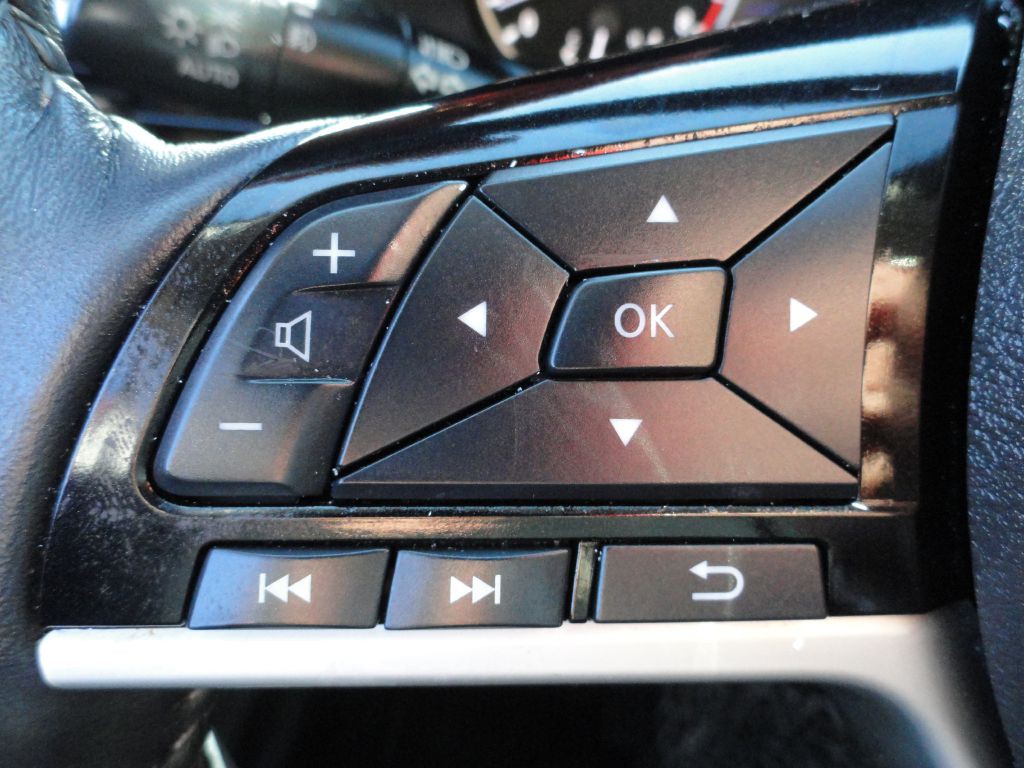 2021 Nissan Altima Image 24