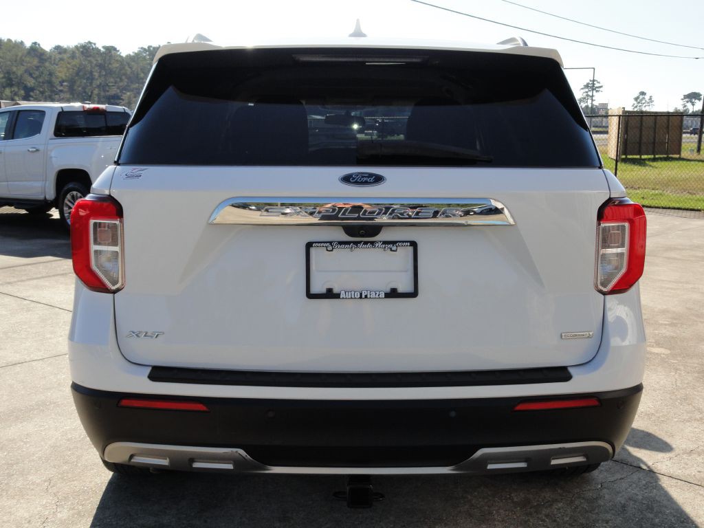2020 Ford Explorer Image 4