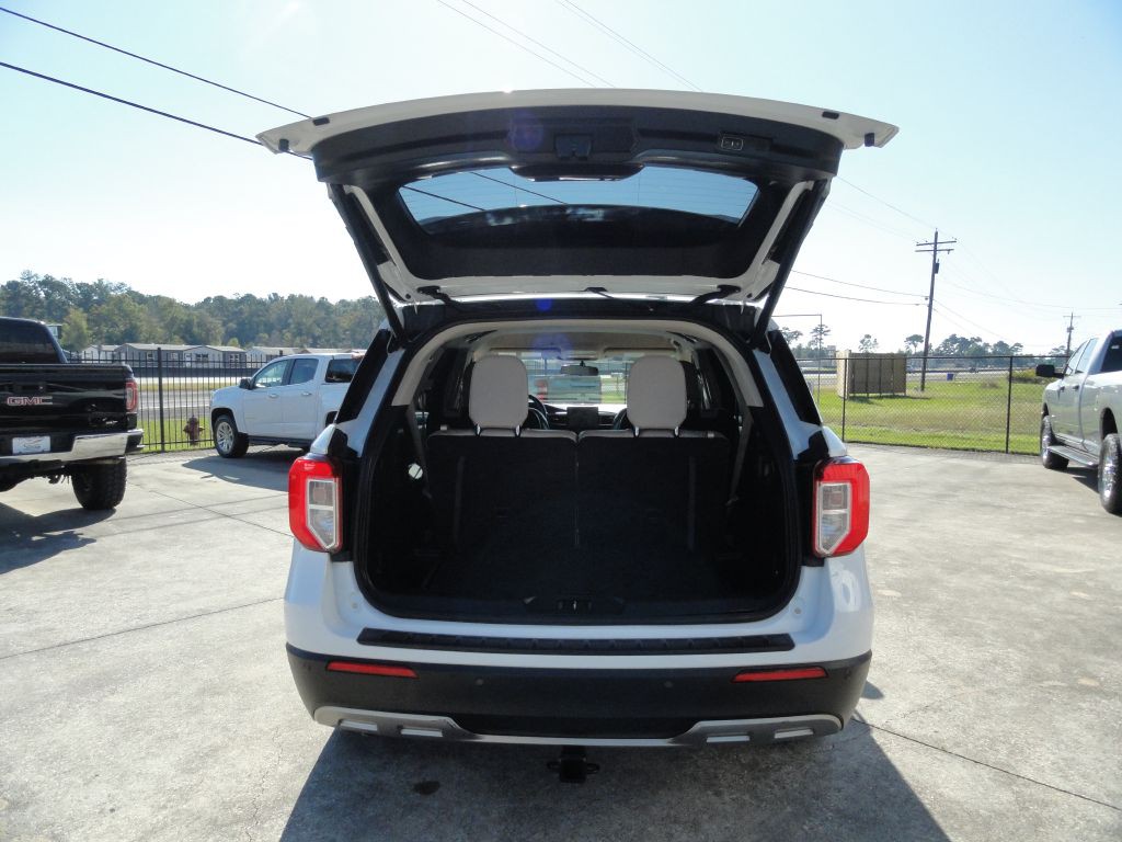 2020 Ford Explorer Image 14