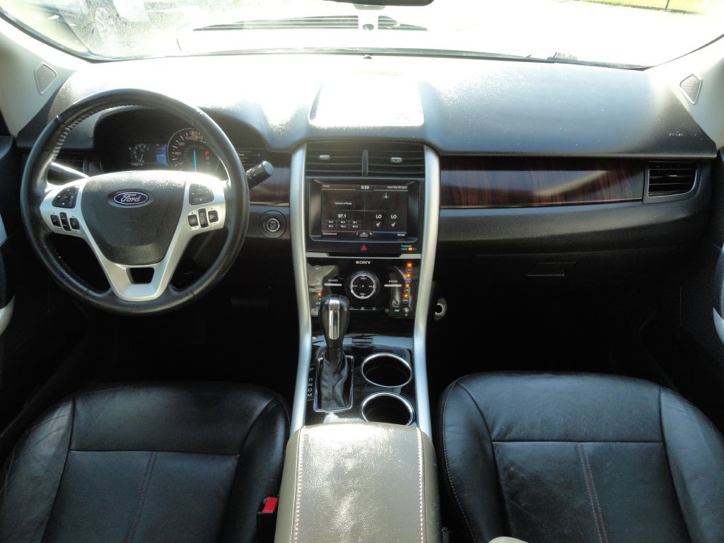 2011 Ford Edge Image 6