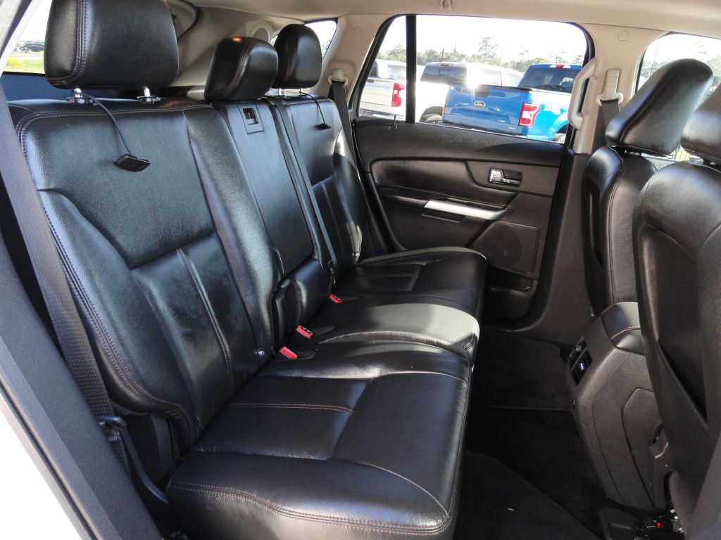 2011 Ford Edge Image 7