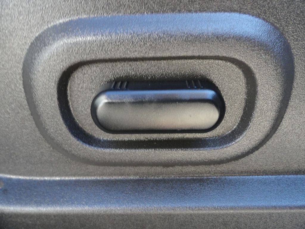 2011 Ford Edge Image 28