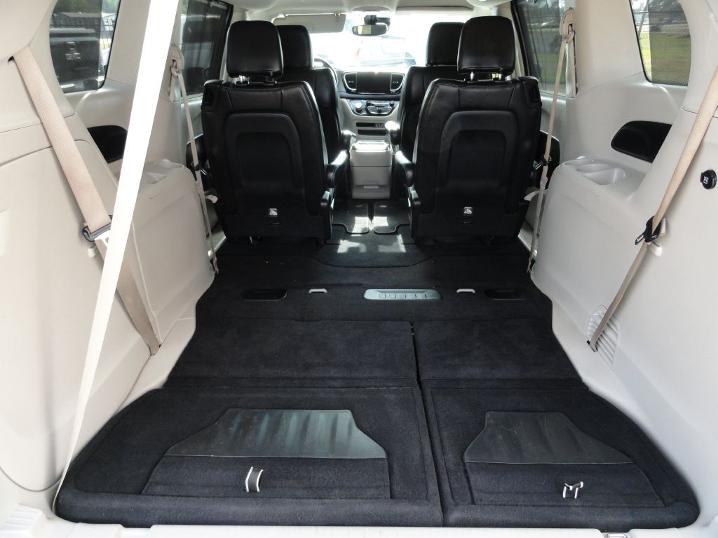 2021 Chrysler Pacifica Image 16