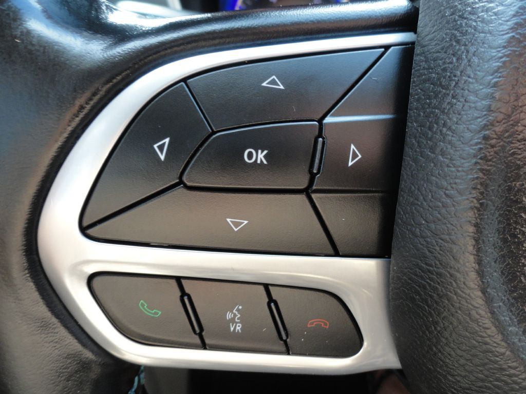 2021 Chrysler Pacifica Image 26