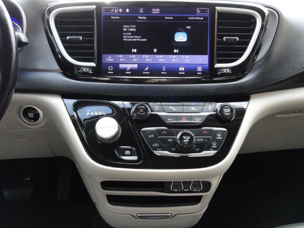 2021 Chrysler Pacifica Image 28