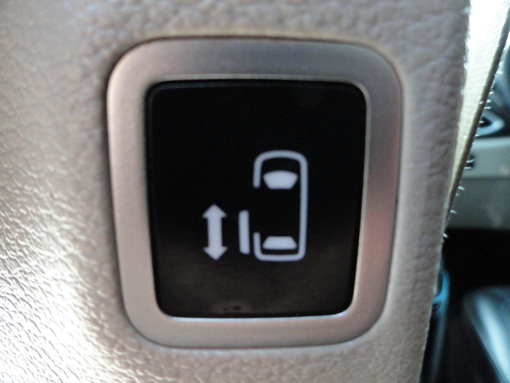 2021 Chrysler Pacifica Image 30