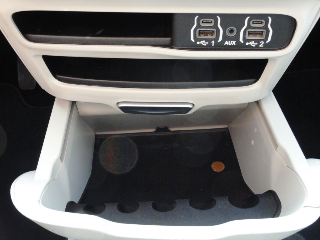 2021 Chrysler Pacifica Image 34