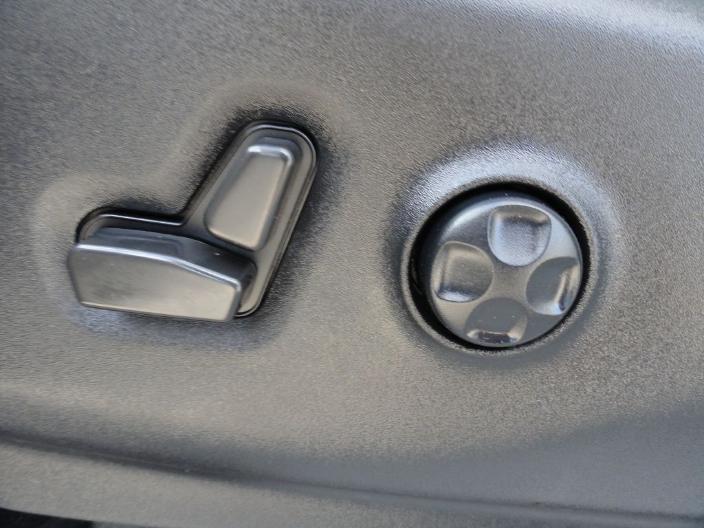 2021 Chrysler Pacifica Image 35