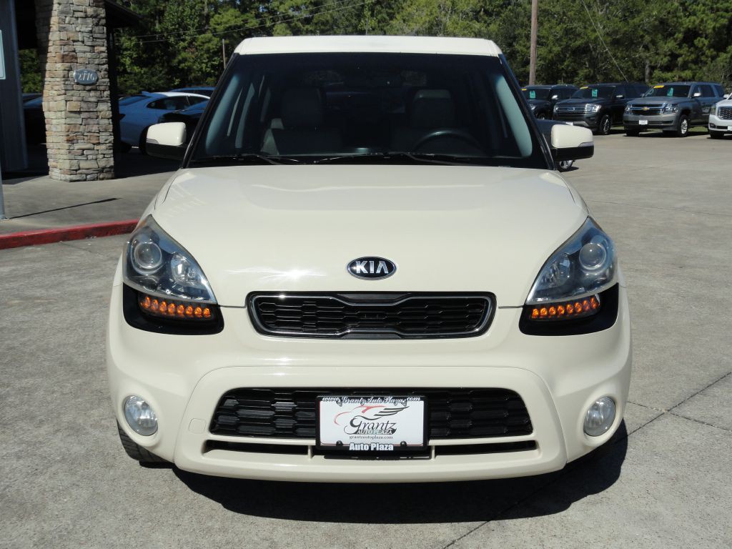 2013 Kia Soul Image 2