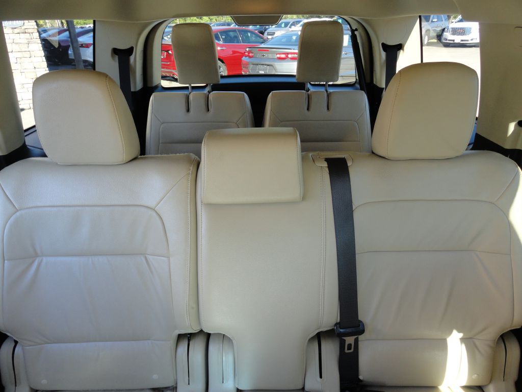 2018 Ford Flex Image 13
