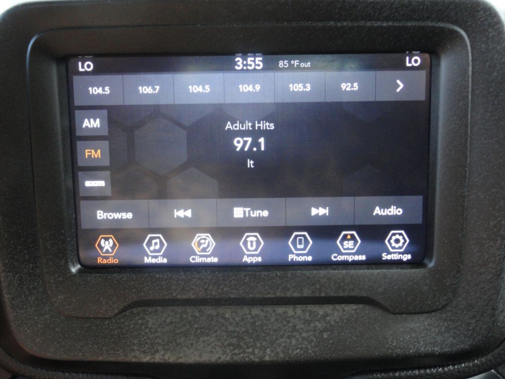 2020 Jeep Renegade Image 19