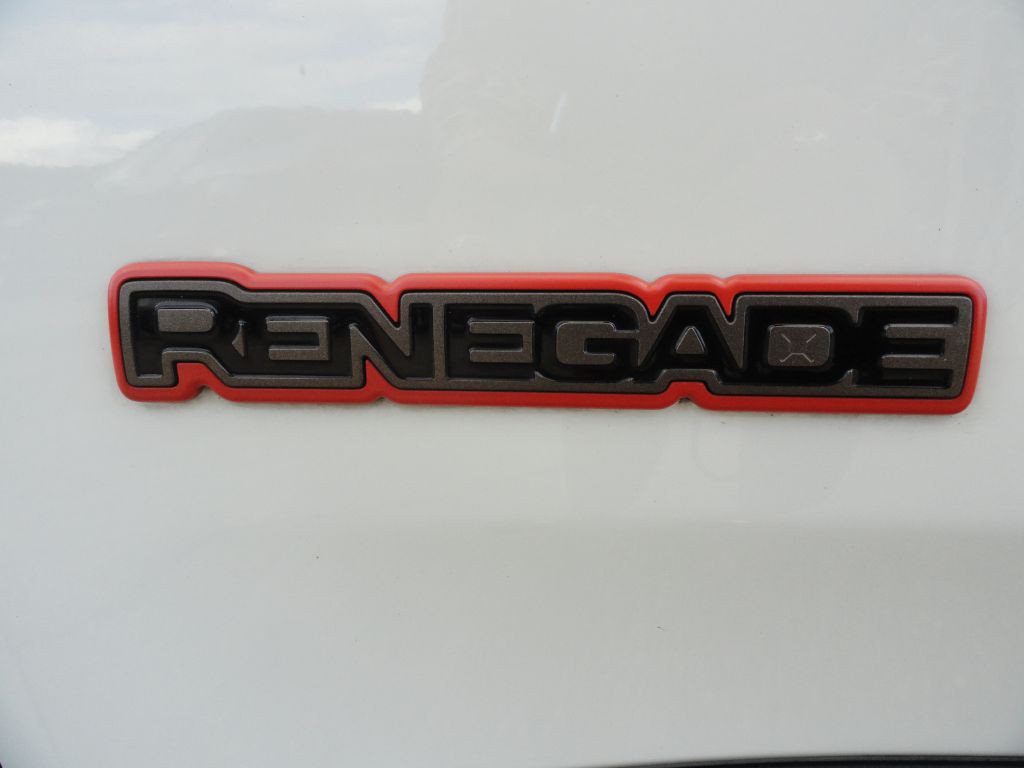2020 Jeep Renegade Image 28