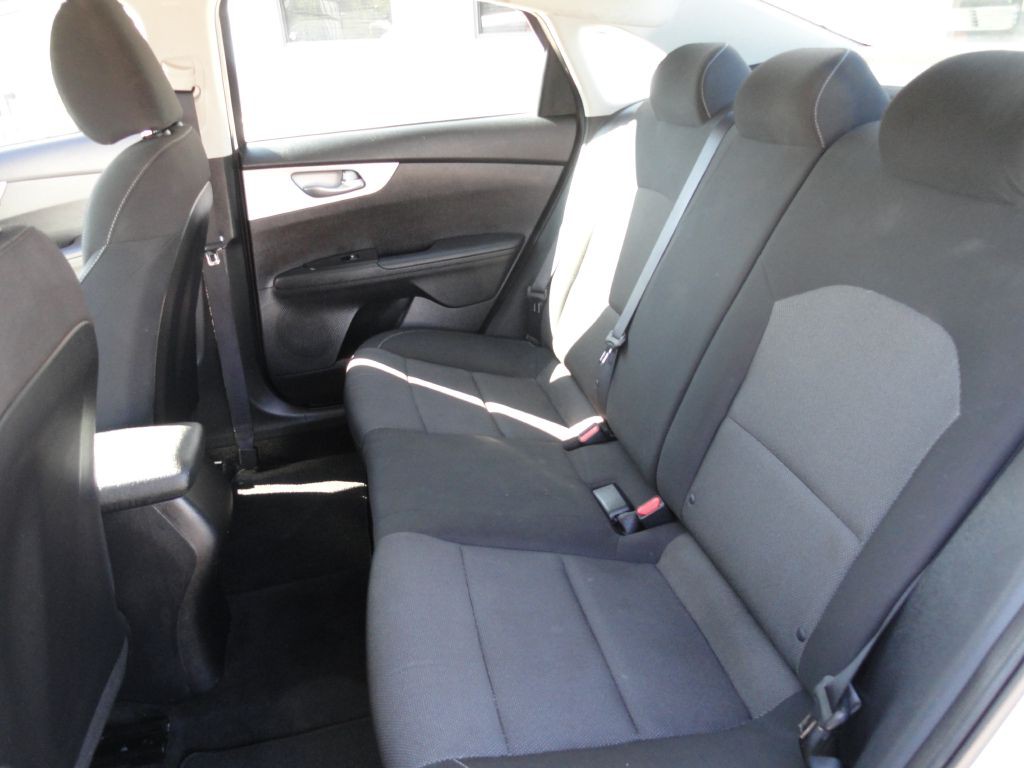 2024 Kia Forte Image 10