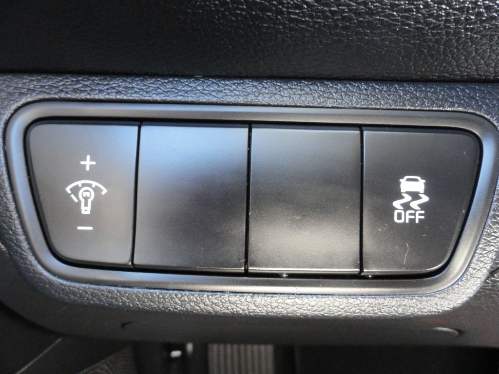 2024 Kia Forte Image 22