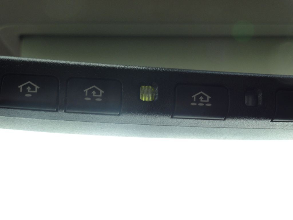 2017 Nissan Maxima Image 24