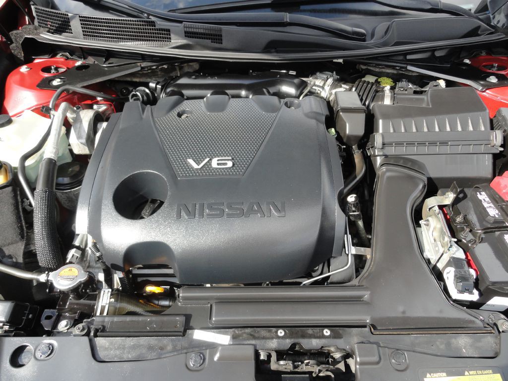 2017 Nissan Maxima Image 26