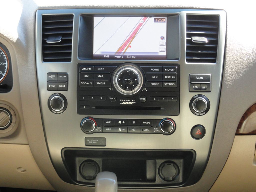 2015 Nissan Armada Image 20