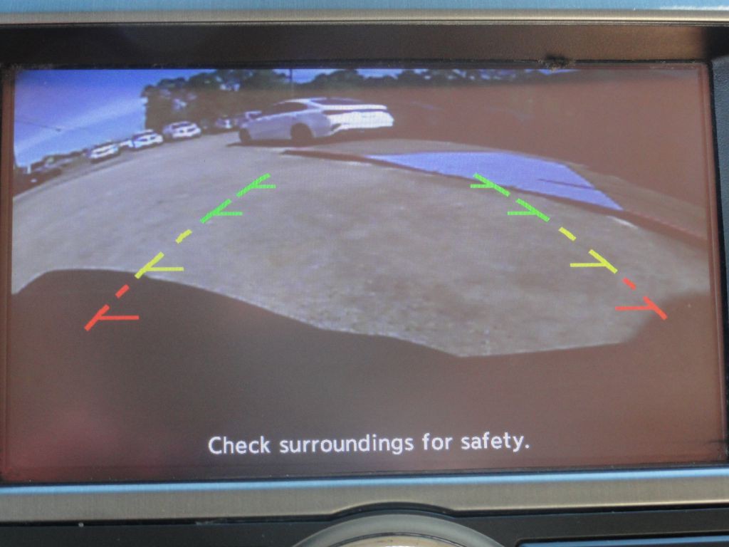 2015 Nissan Armada Image 22