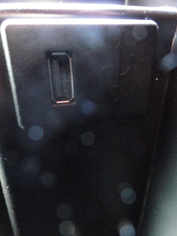 2015 Nissan Armada Image 48