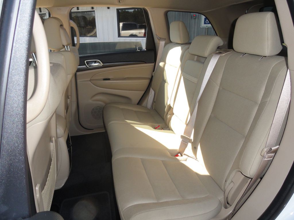 2016 Jeep Grand Cherokee Image 9