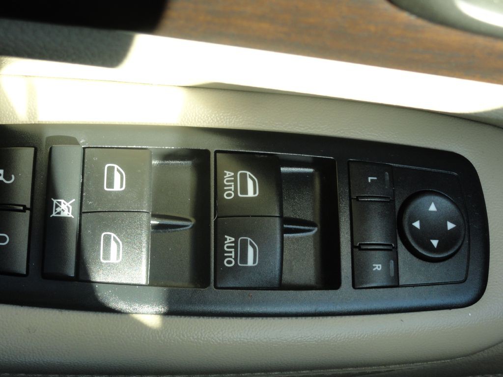 2016 Jeep Grand Cherokee Image 22