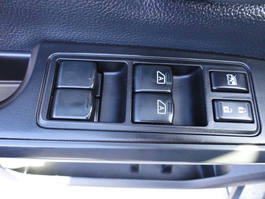 2019 Nissan Titan Image 24