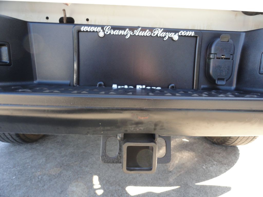 2019 Nissan Titan Image 27