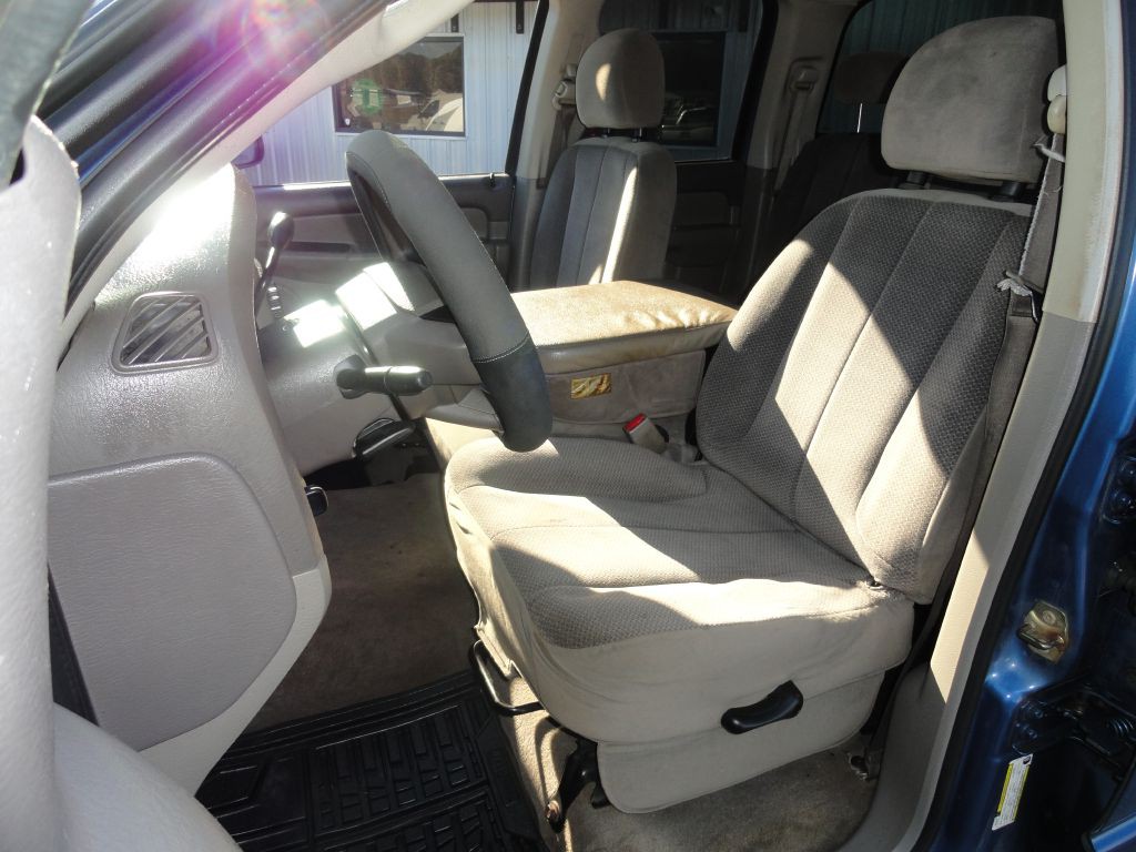 2005 Dodge Ram 1500 Image 9