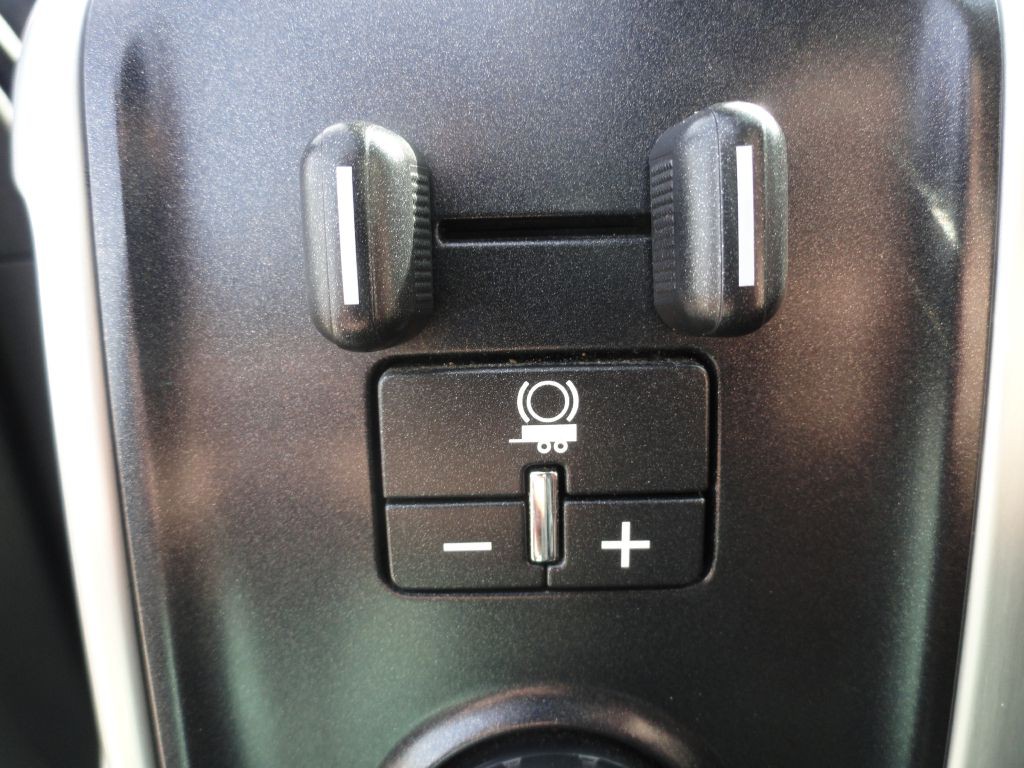 2018 GMC Sierra Image 16