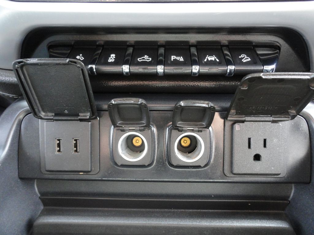 2018 GMC Sierra Image 17