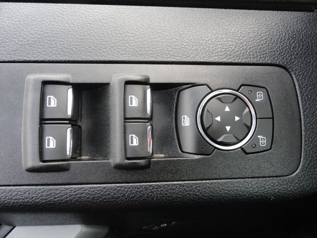 2017 Ford F-150 Image 30