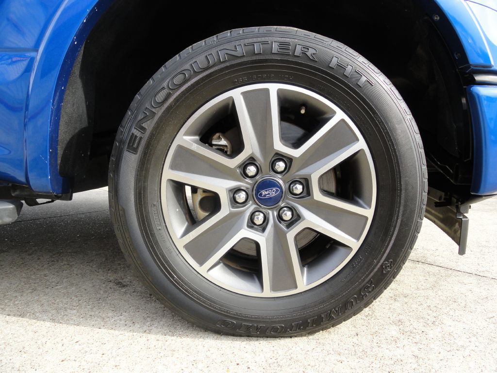 2017 Ford F-150 Image 36