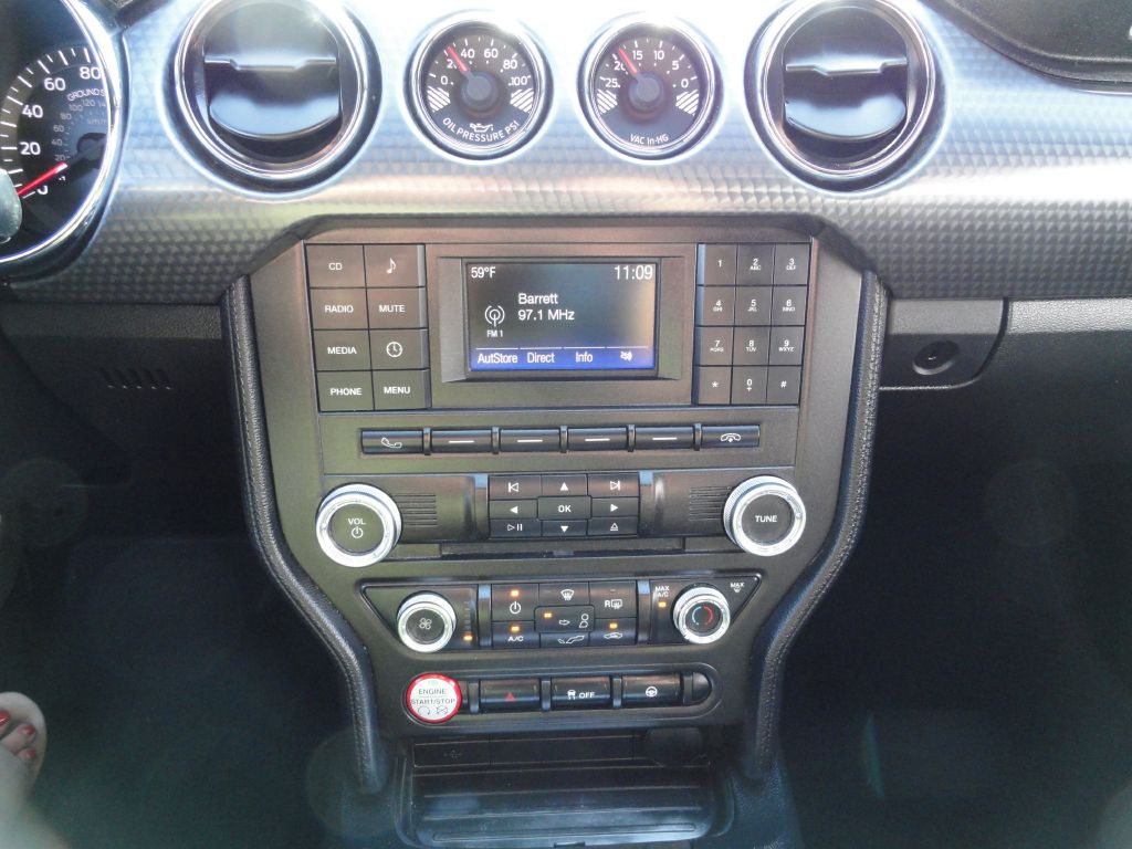 2017 Ford Mustang Image 12