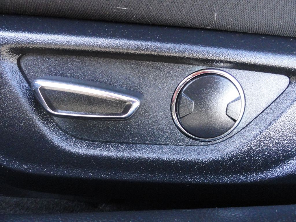 2017 Ford Mustang Image 15