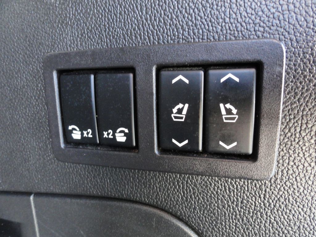 2018 GMC Yukon Image 30