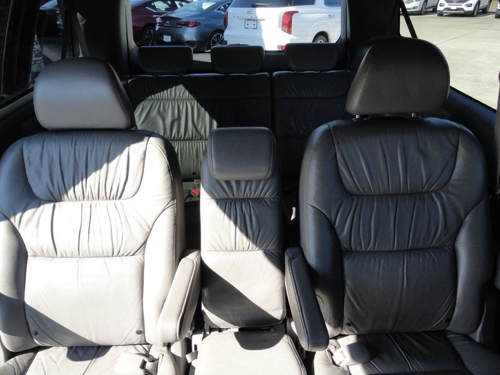 2008 Honda Odyssey Image 11