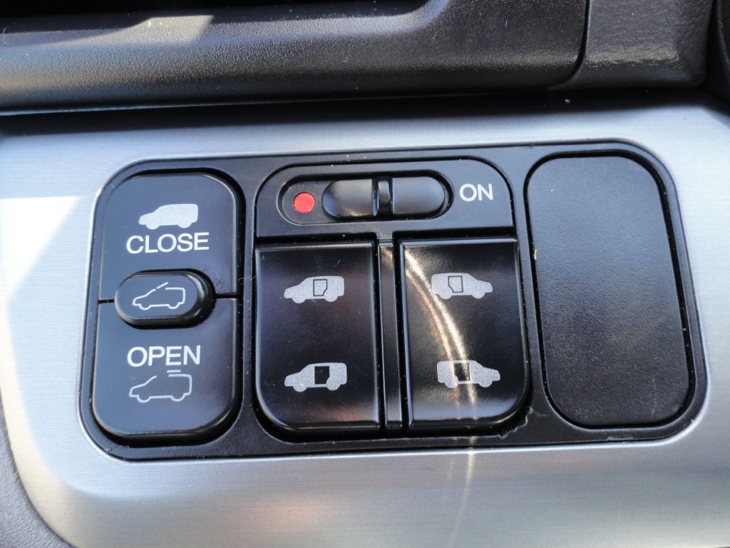 2008 Honda Odyssey Image 21