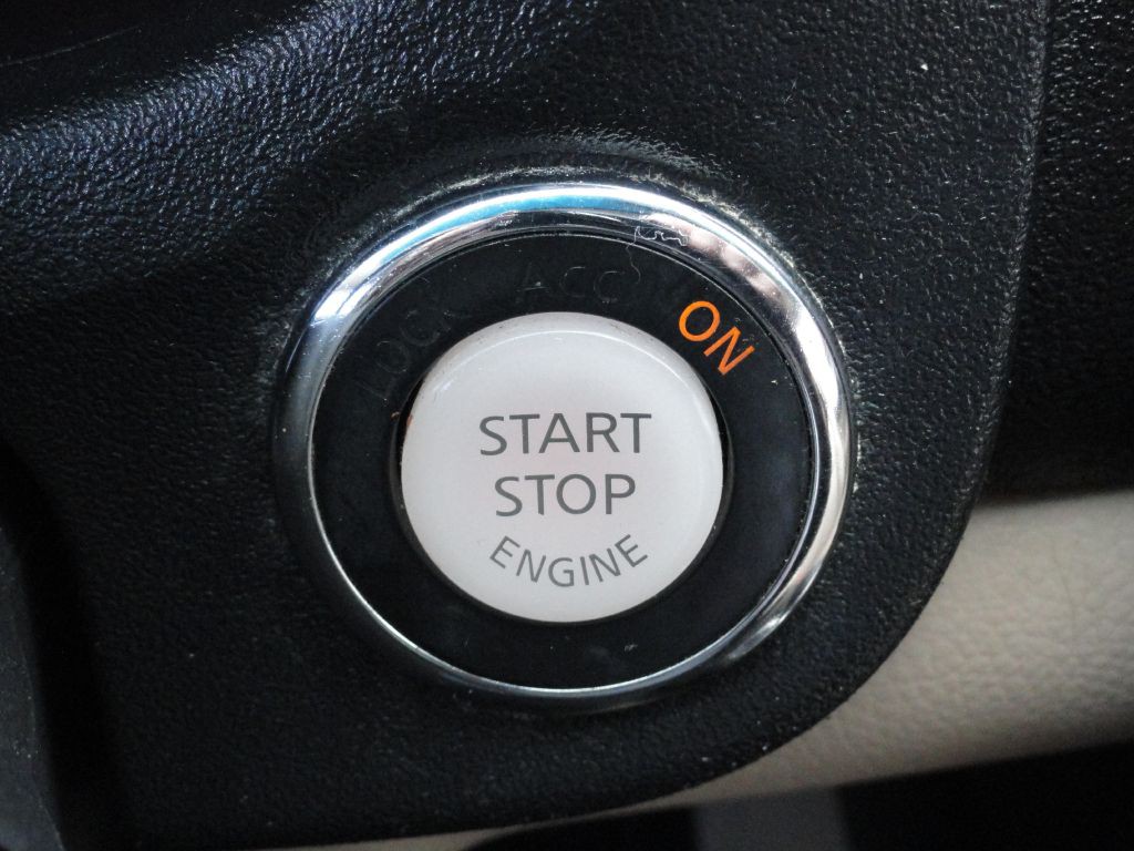 2014 Nissan Maxima Image 30