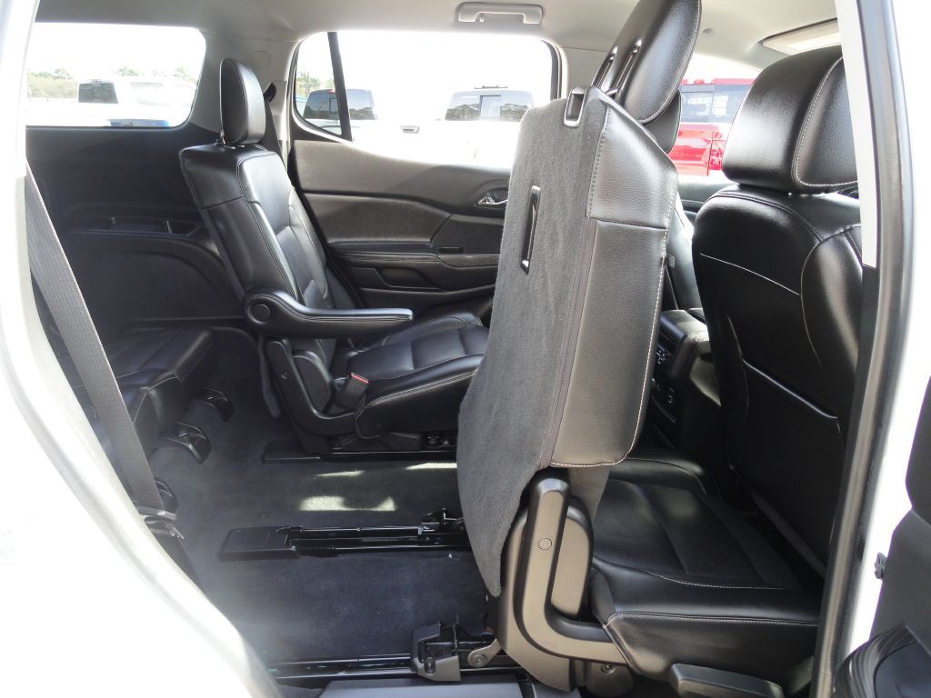 2019 GMC Acadia Image 8