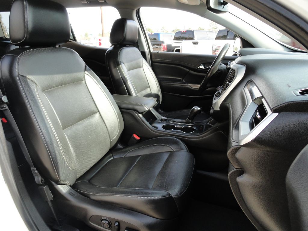 2019 GMC Acadia Image 10