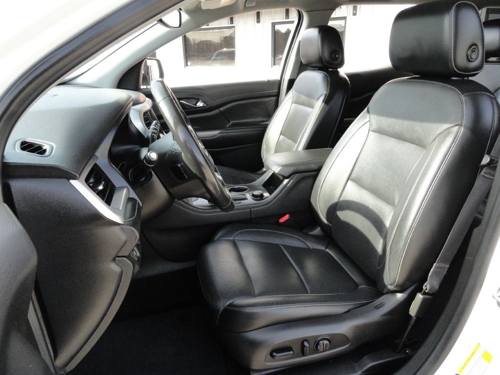 2019 GMC Acadia Image 14