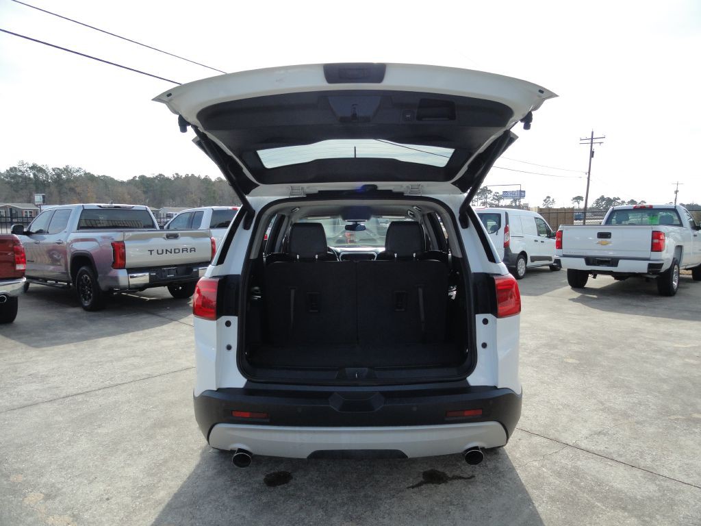 2019 GMC Acadia Image 16