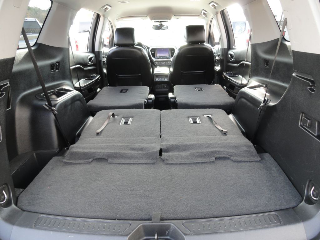 2019 GMC Acadia Image 19