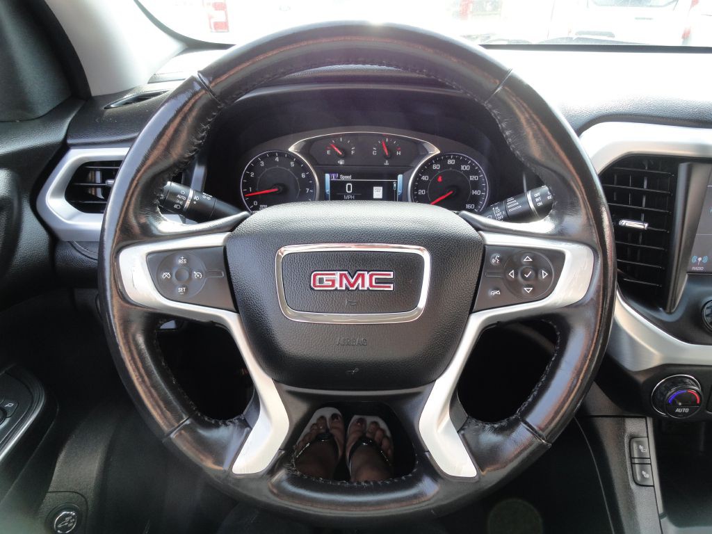 2019 GMC Acadia Image 30