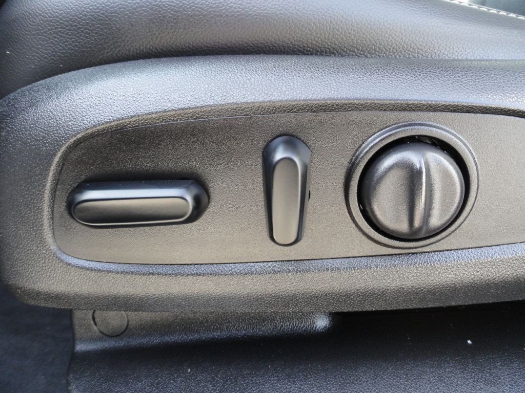 2019 GMC Acadia Image 33