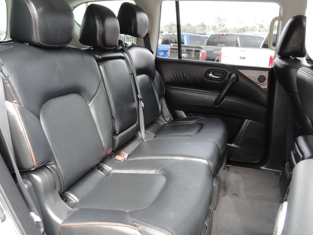 2019 Nissan Armada Image 8
