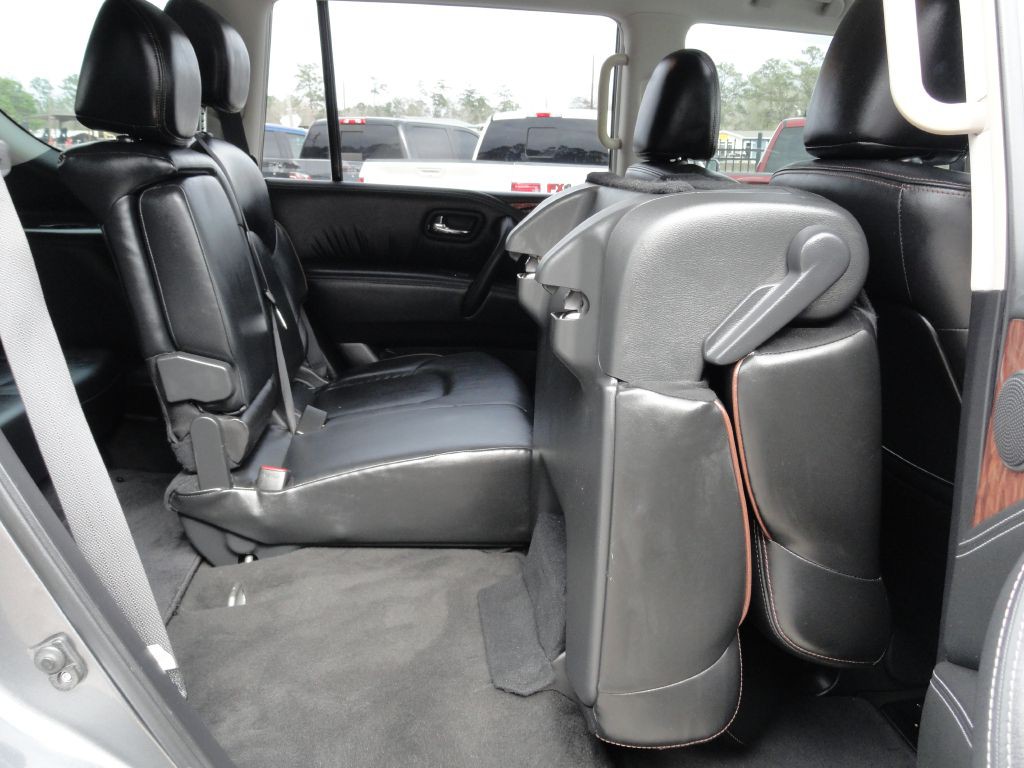 2019 Nissan Armada Image 9