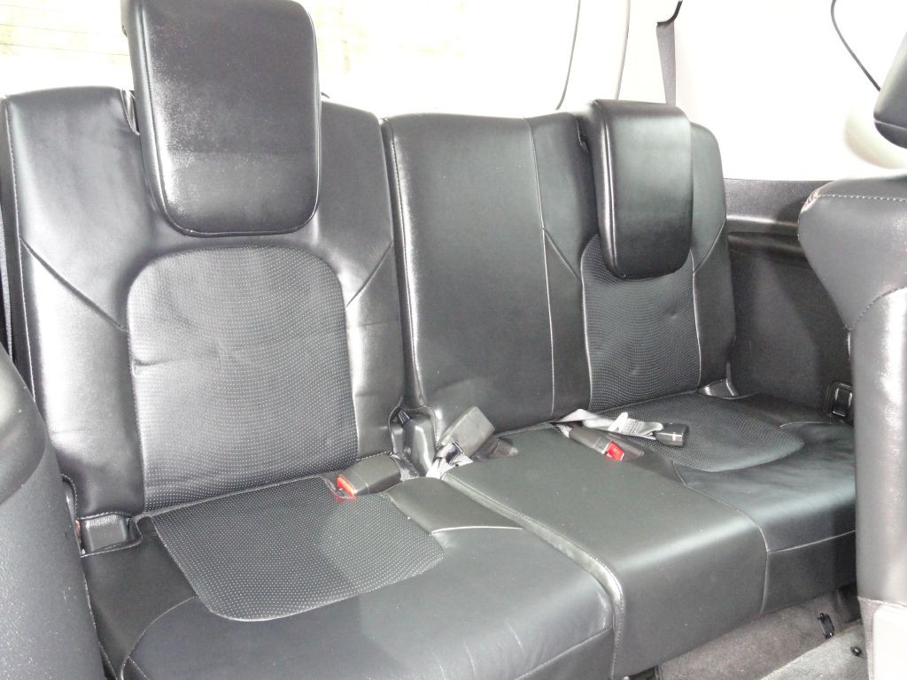 2019 Nissan Armada Image 10